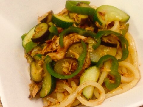 夏野菜とツナのナポリタン風うどん